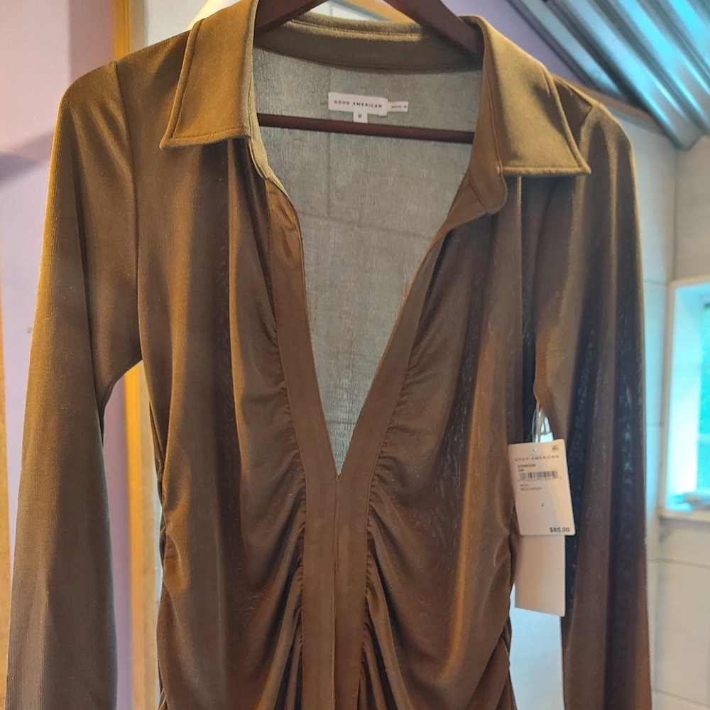 Womens Good American ruched front open blouse